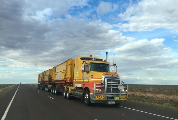 Transporte terrestre logistica